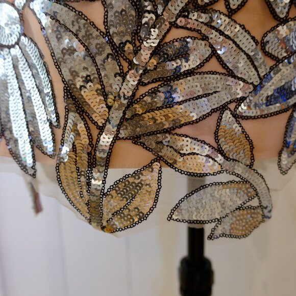 Milly silver and nude sequin leaf cocktail dress Size 6 - Picture 3 of 6